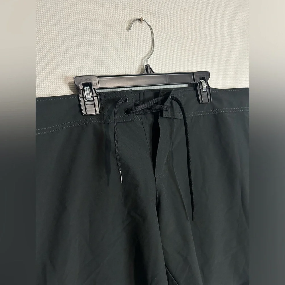 Men’s carve designs athletic shorts/swim shorts
